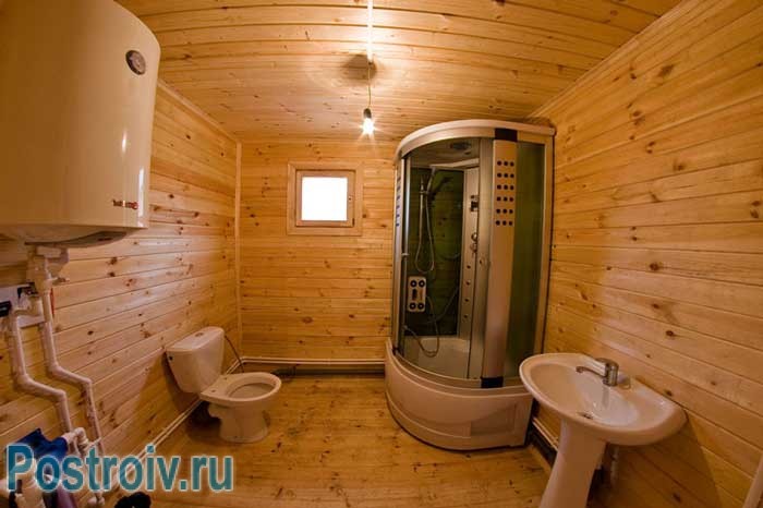 Как выбрать душевую кабину: закрытая кабина в ванной, отделанной вагонкой
