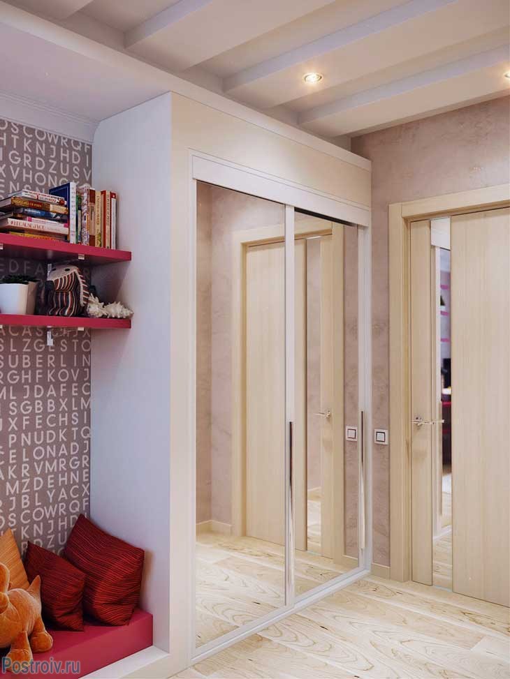 Шкаф с зеркалом - обязательный элемент комнаты для девушки. Фото