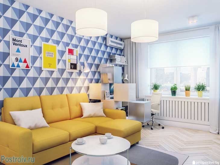 Желтый угловой диван в комнате с синими обоями. Фото