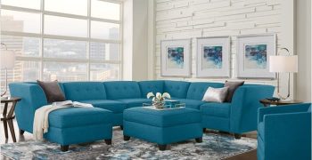 Бирюзовый диван в интерьере гостиной - 73 фото