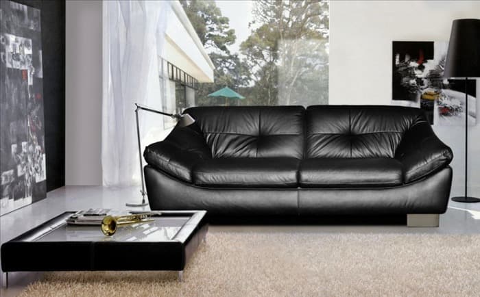 Черный диван как на кастинге 71 фото идея