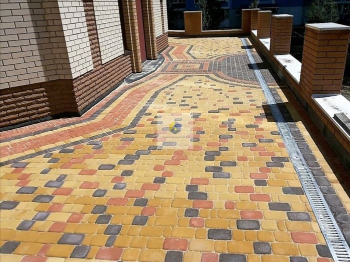 Цветная тротуарная плитка