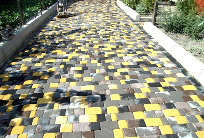 Тротуарная плитка серо желтая